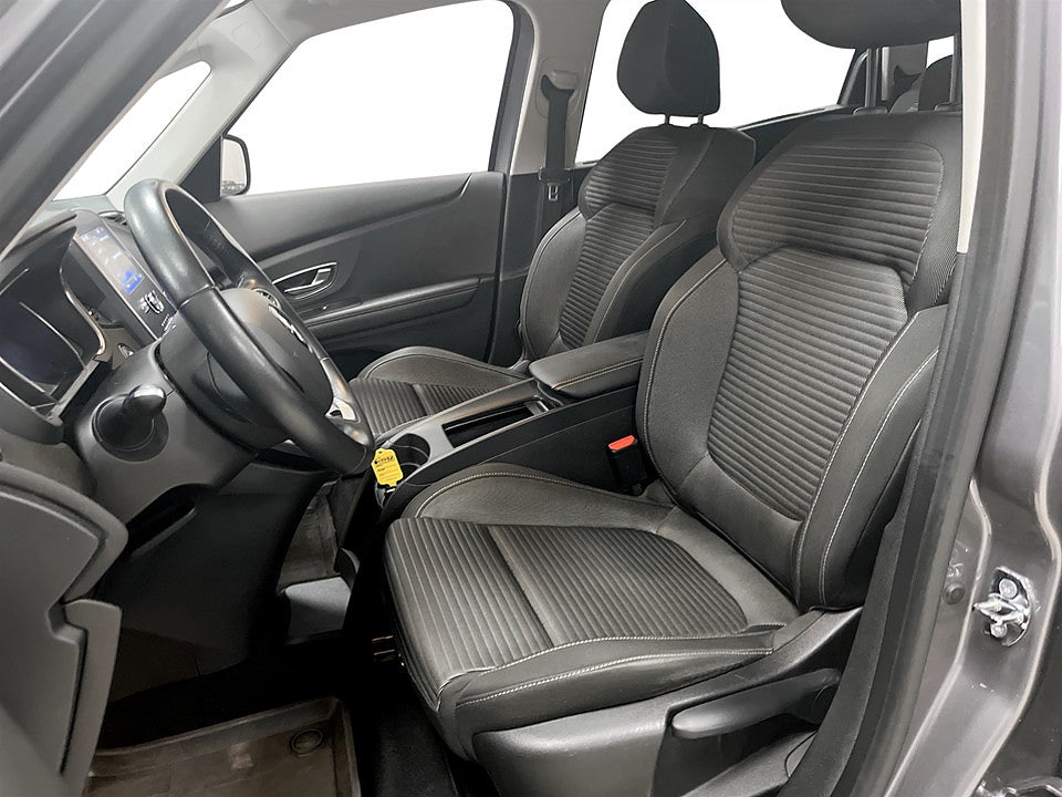 Bild på Renault Grand Scénic Zen 1.3 TCe 140hk Aut - 7-SITS, NAVI