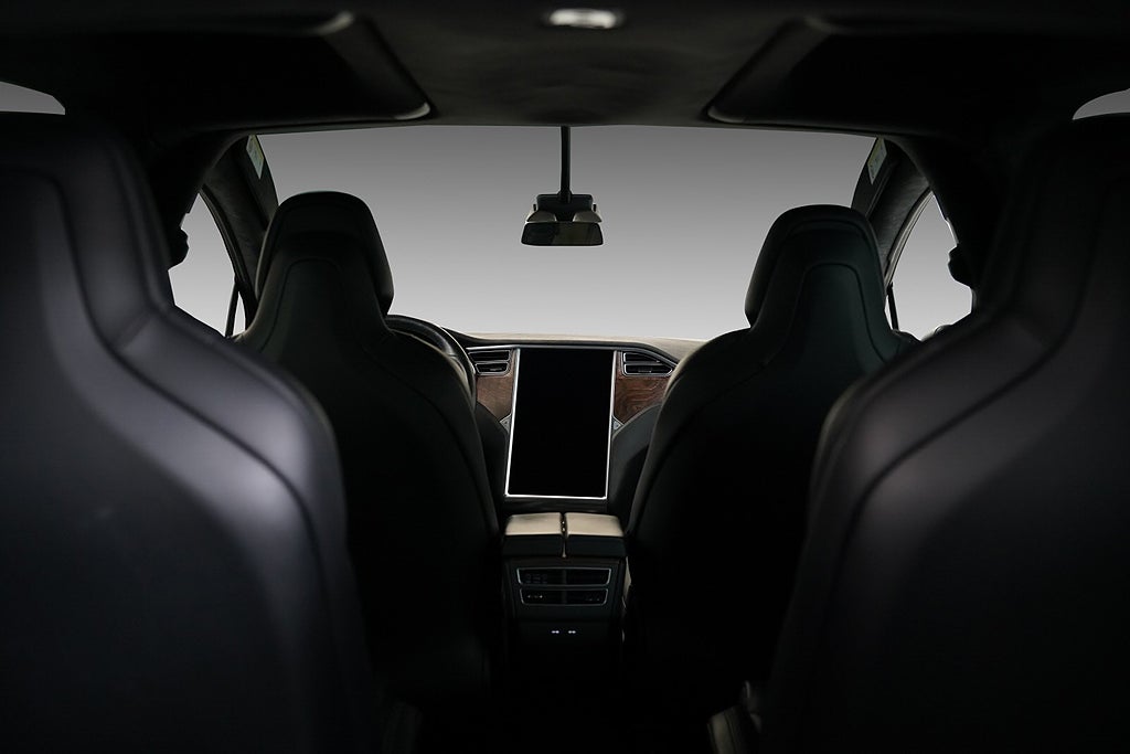 Tesla Model X 100D|FSD|AWD|Dragkrok|6-sits|Backkamera|Folierad