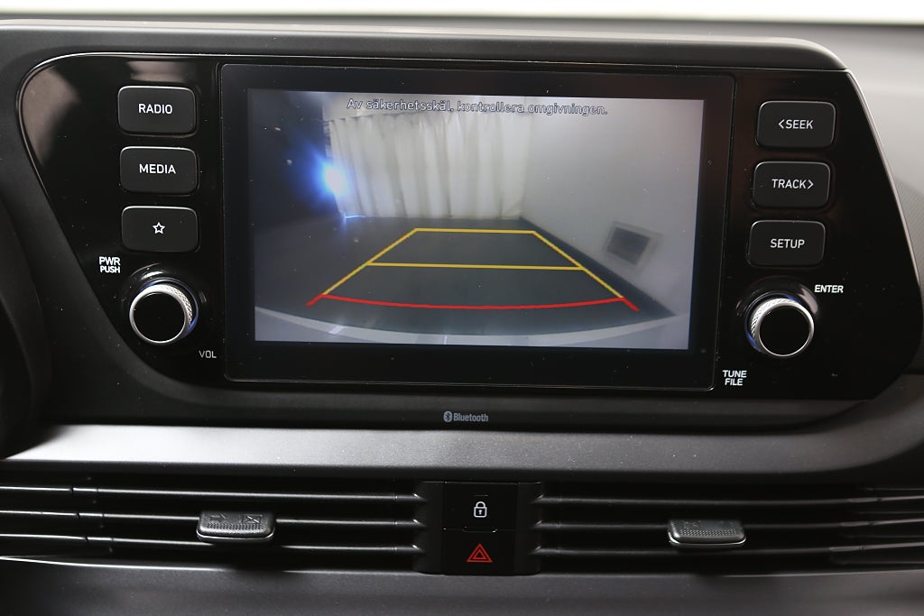 Hyundai i20 1,0 T-GDI 100hk Essential Aut Kamera Motorv