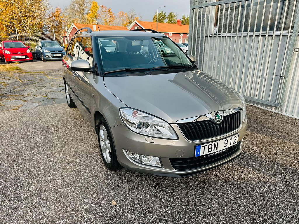 Skoda Fabia 1.2 TSI 86HK COMBI ELEGANCE / 6200Mil