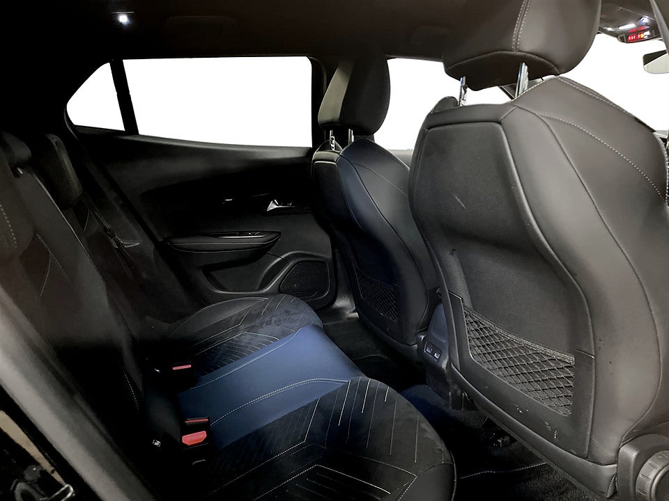 Bild på Peugeot 2008 GT 1.2 PT 130hk Aut B-KAMERA CARPLAY