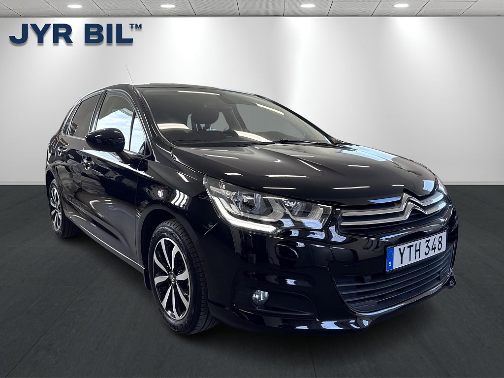 Citroën C4 1.2 e-THP 130hk Automat / Drag / Värmare / Farthållare
