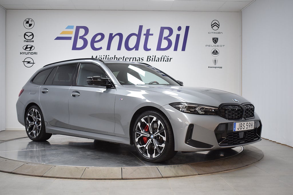 BMW M340i xDrive Touring M Sport Pro 392hk | Innovation | Drag