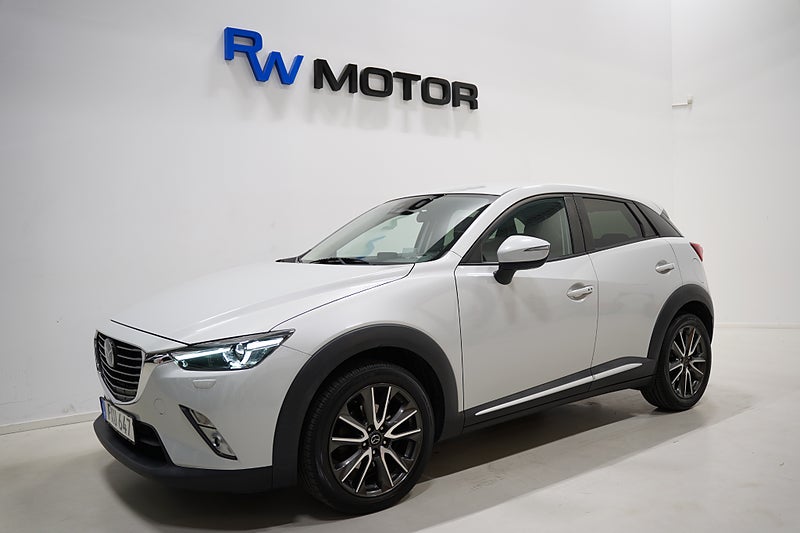 Halvkombi Mazda CX-3 1 av 21