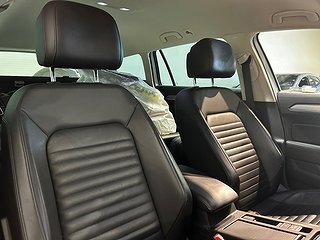Volkswagen Passat Alltrack AWD Skinn Cockpit Drag Dvärm SoV