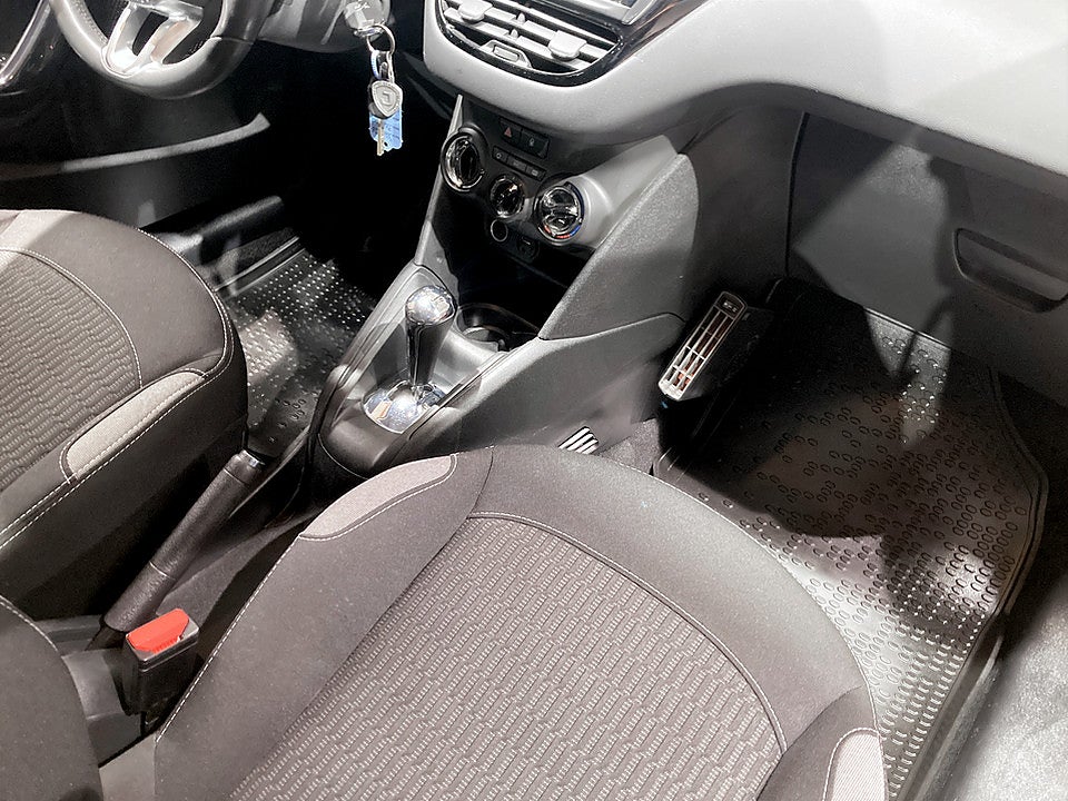 Bild på Peugeot 208 Active 1.2 PT 82hk Aut KAMPANJRÄNTA 3,99%