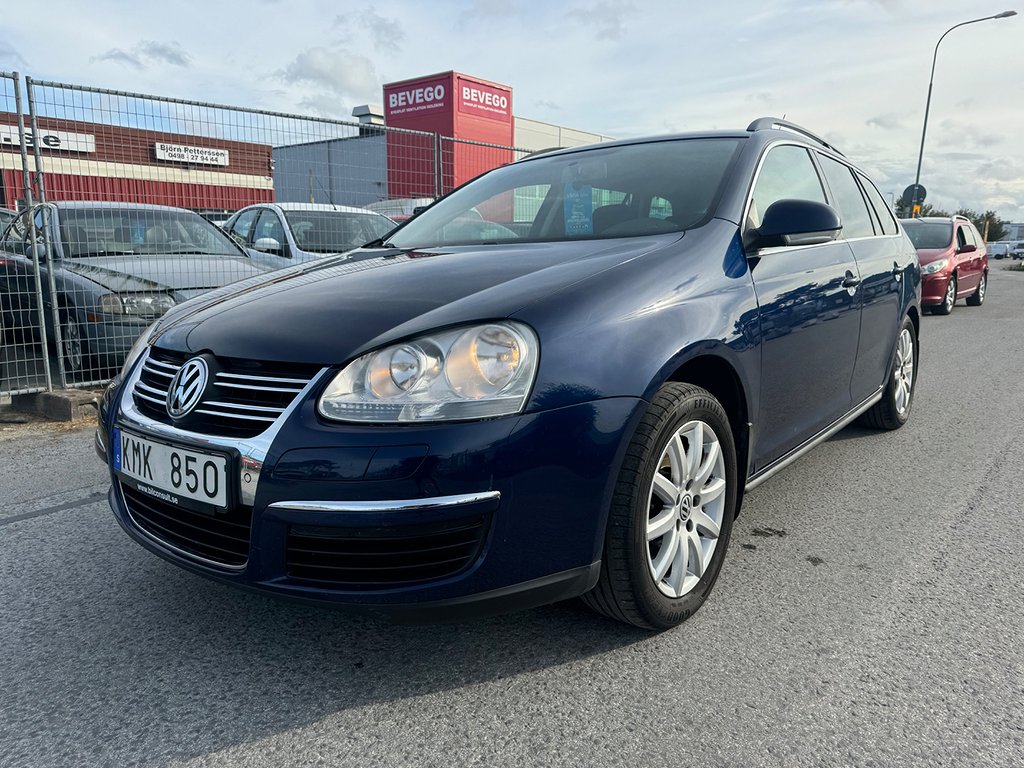 Volkswagen Golf Variant 1.4 TSI .NY KAMKEDJA! Gotlandsbil!