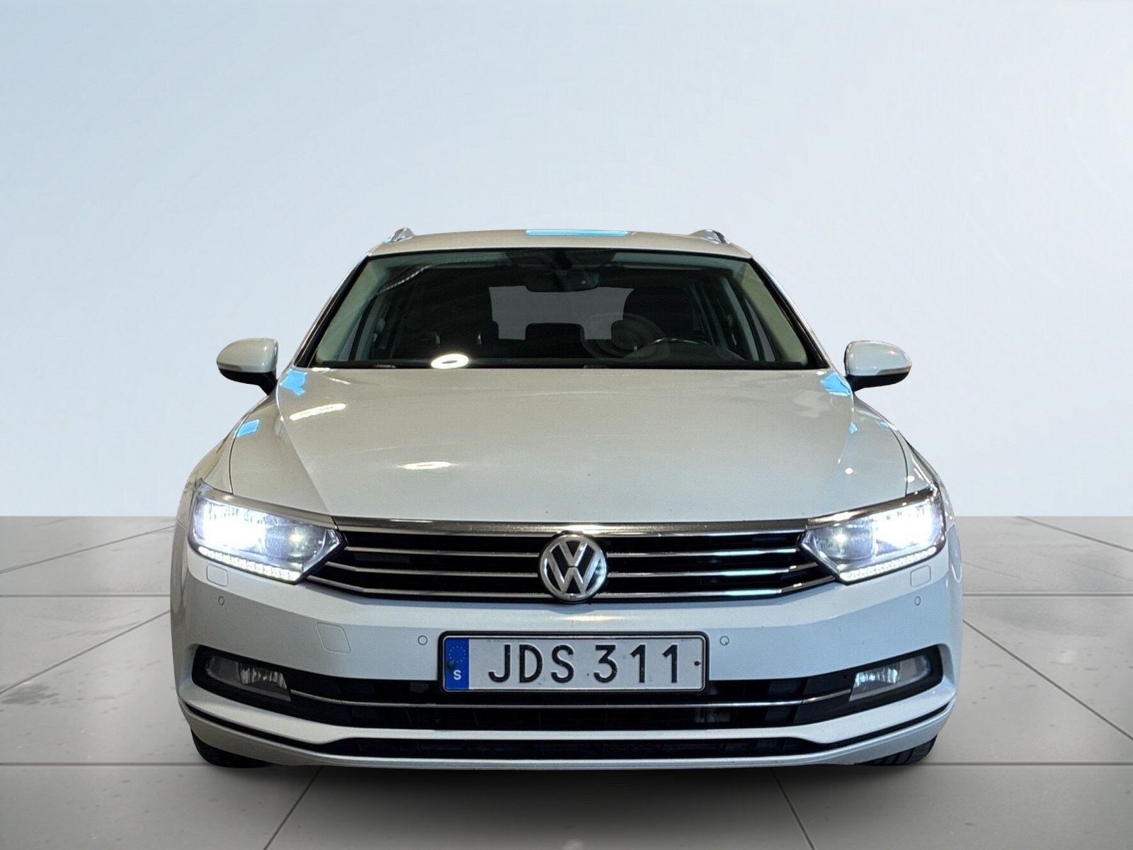 Volkswagen Passat 2016, bild 2/10