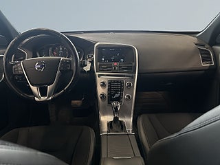 Volvo XC60 D4 AWD S&V-hjul/Drag/Värmare/BLIS/Rattvärme/Adaptiv – bild 8
