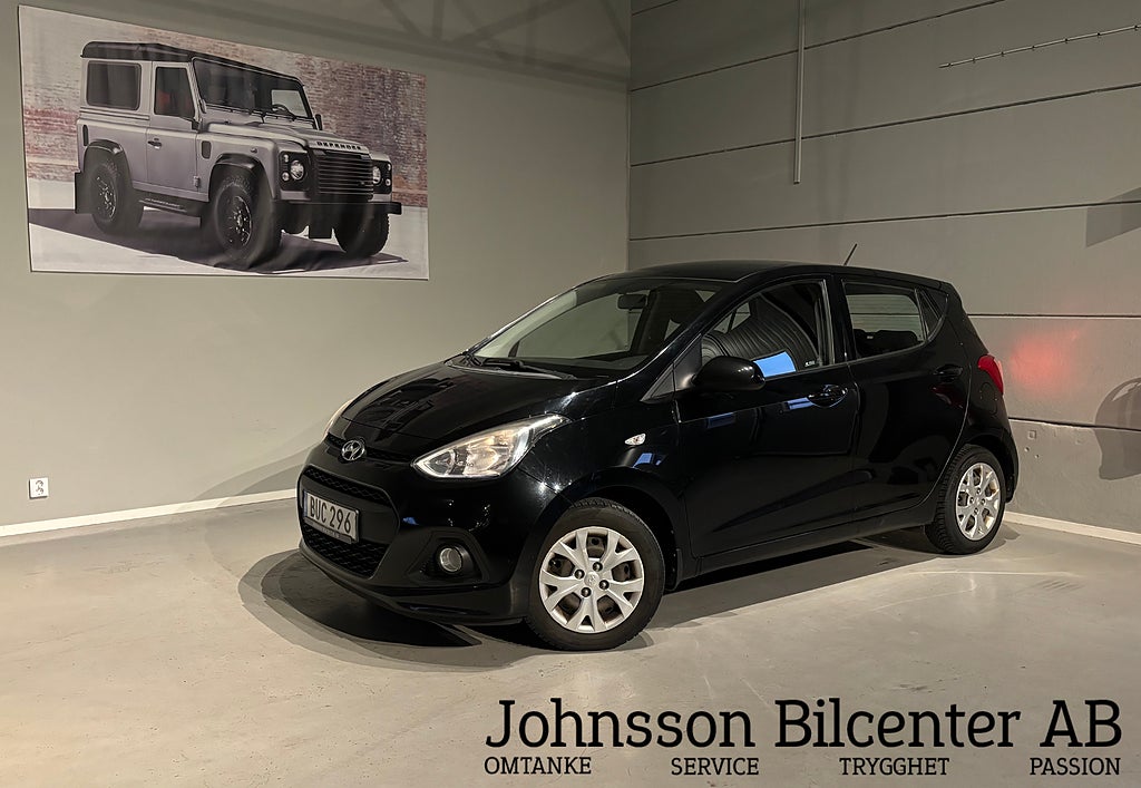 Hyundai i10 1.0 Comfort 1 Ägare Nyservad Sov-hjul 67hk 