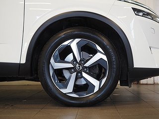SUV Nissan Qashqai 8 av 22