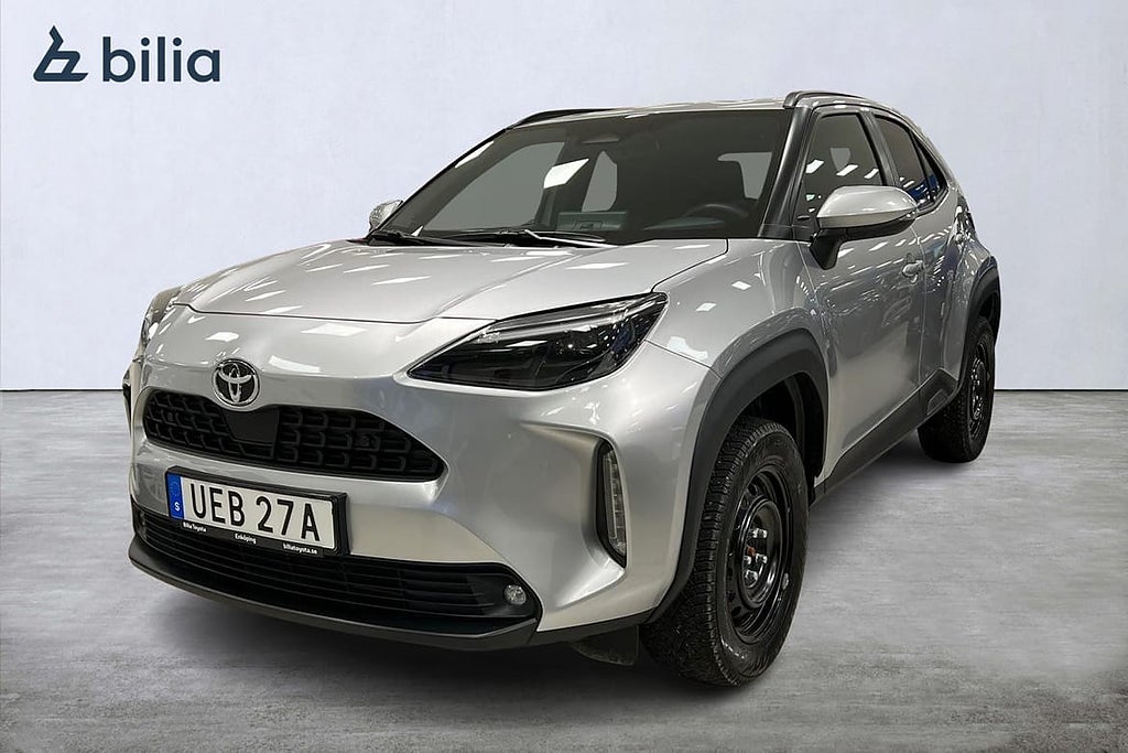 Toyota Yaris Cross Hybrid 115 AWD-i ACTIVE PLUS Säkerhetspaket AWD