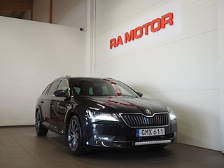 Kombi Skoda Superb 1 av 24