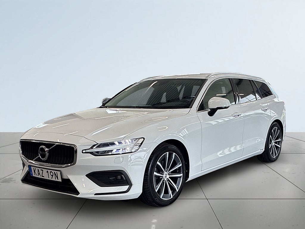 Volvo V60 B4 Momentum Advanced S&V-hjul/Carplay/H/K/Kamera/Drag