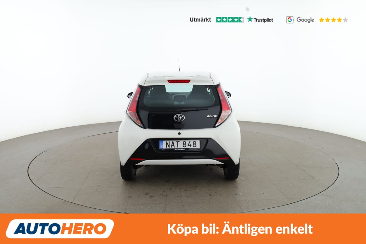 Toyota Aygo X-Play Touch 2016, bild 4/10