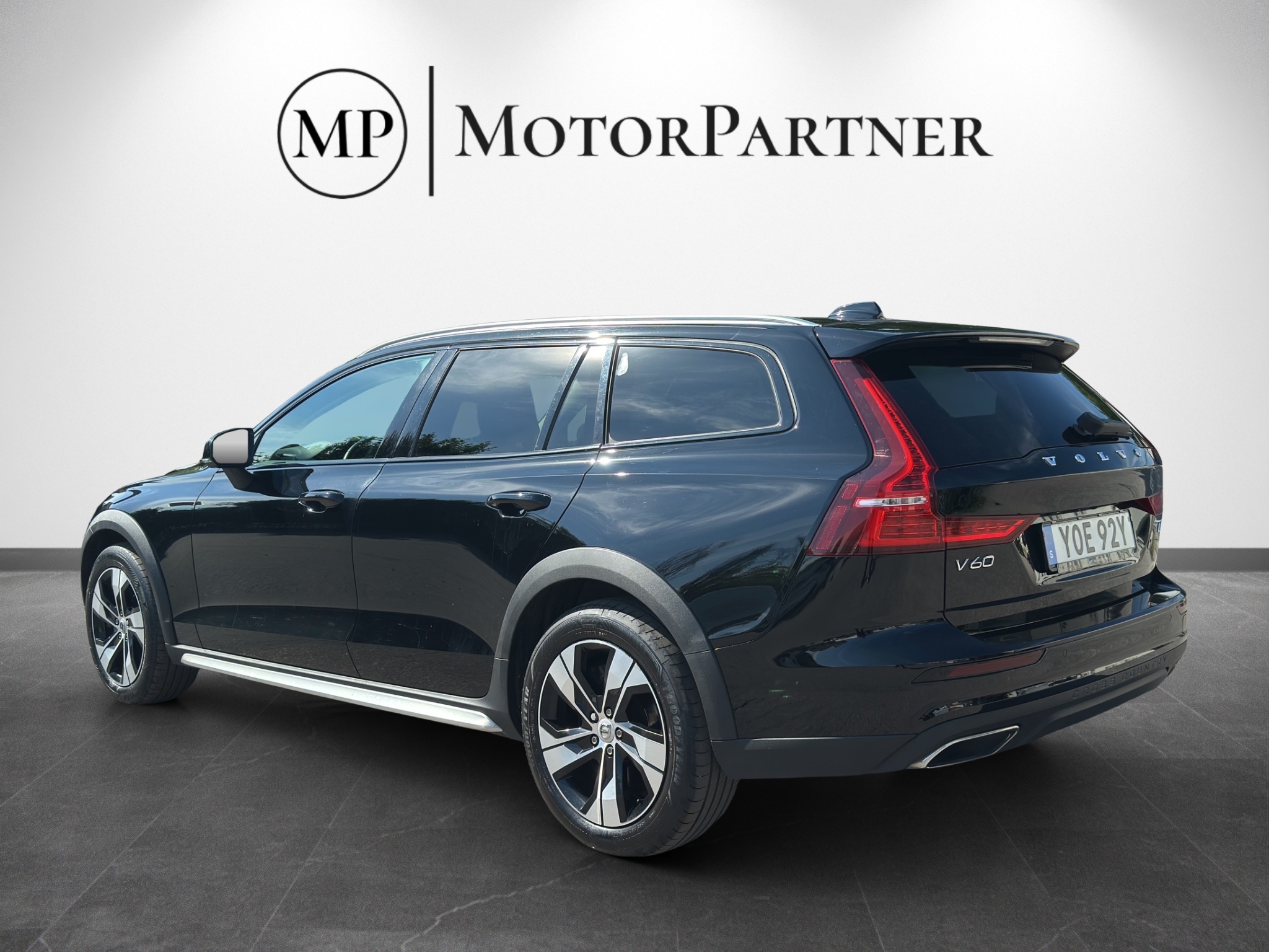 Volvo V60 Cross Country 2022, bild 5/41