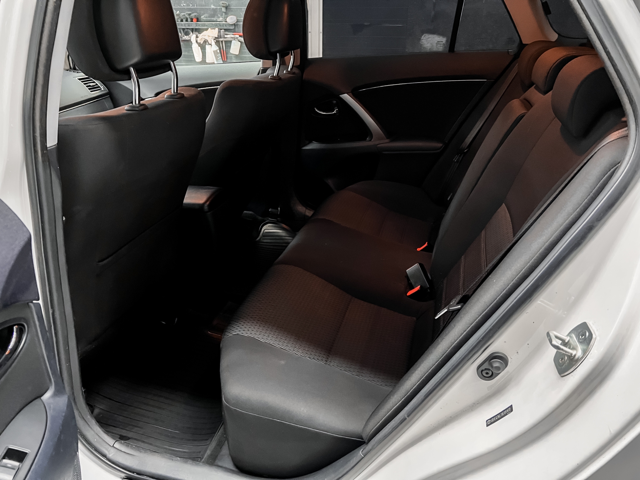 Toyota Avensis Kombi 1.8 Business 2013, bild 7/46