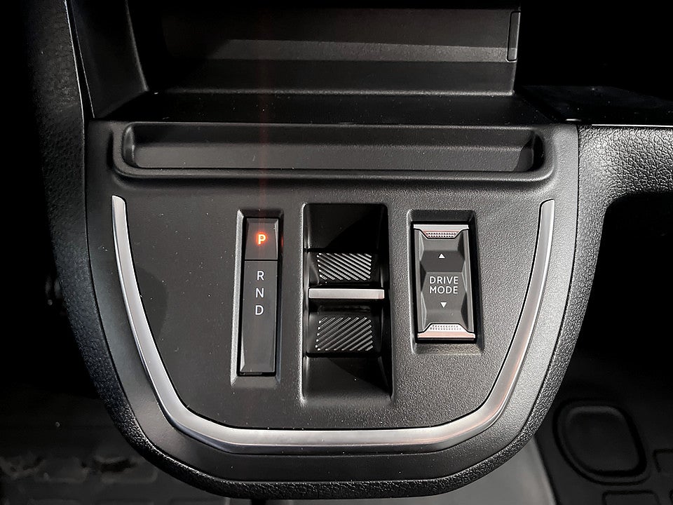 Bild på Citroën Jumpy Crew Cab Business 180hk Aut L3 - DEMO