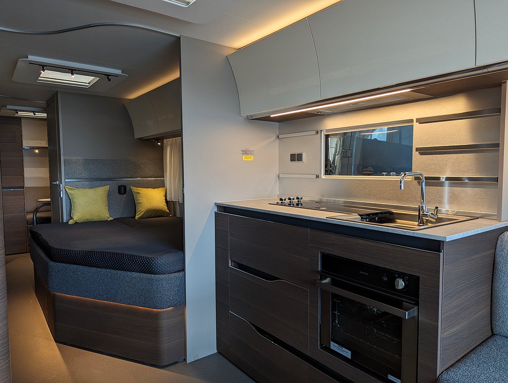Adria Alpina 763 UK / Kampanj / 3.260kr/mån / Vi tar inbyte - Adria