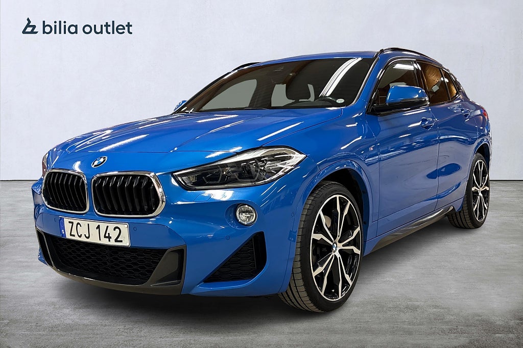 BMW X2 xDrive20d M-Sport Panorama / M-Värmare / Head-Up / Drag