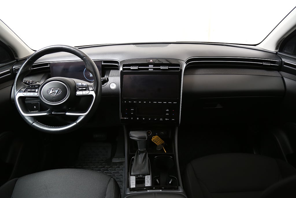 Hyundai Tucson 1,6 T-GDI MHEV 150hk Essential Aut Navi Kamera