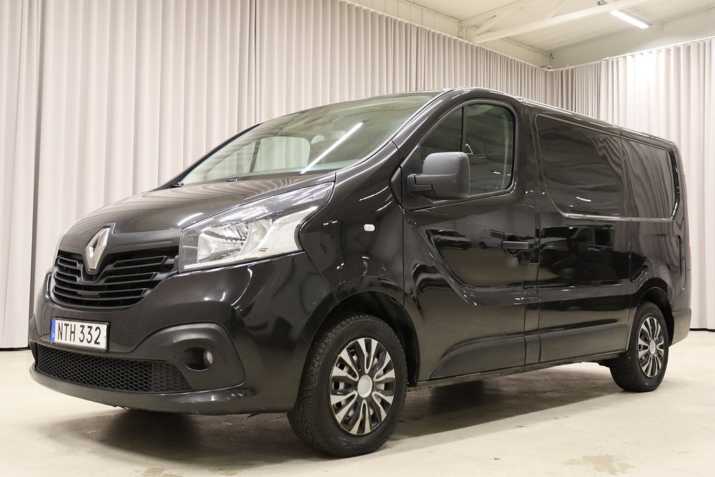 Renault trafic dCi Drag Värmare Farthållare GPS Backkamera