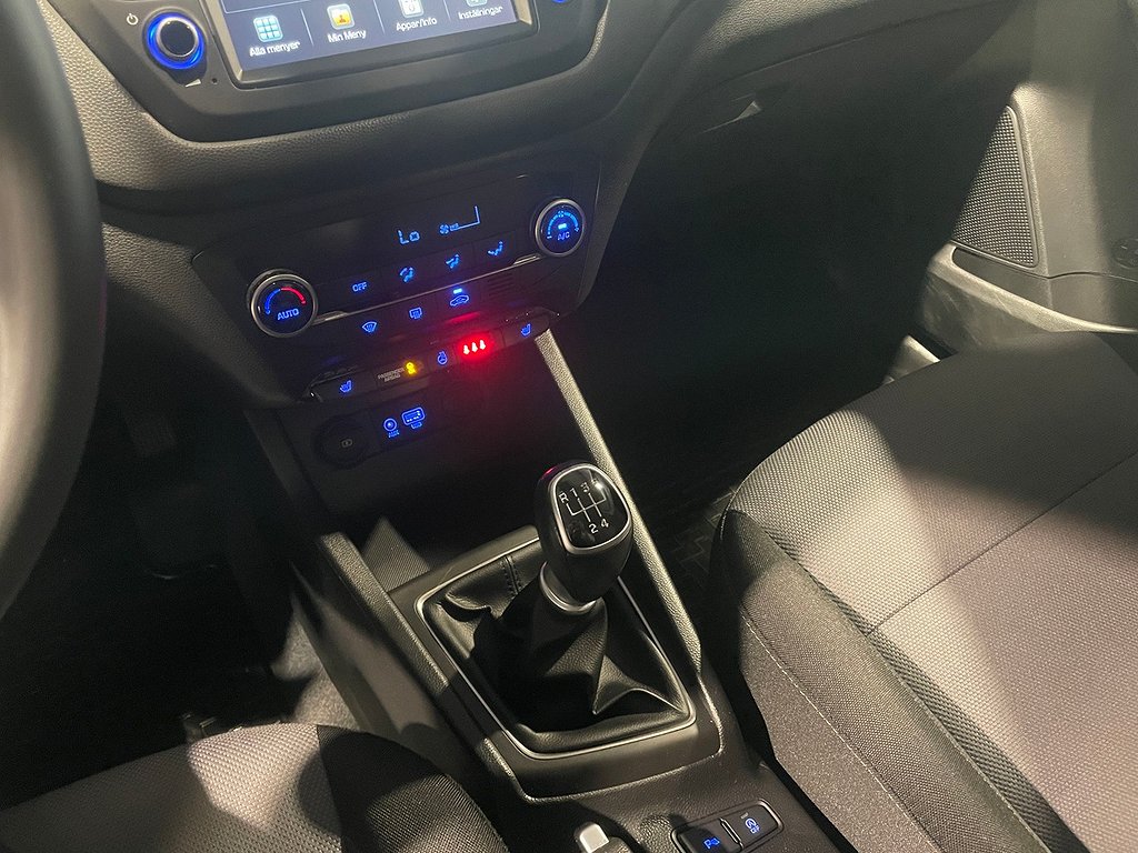 Hyundai i20 1.0 T-GDI blue Premium | KAMERA | Låga mil 2020