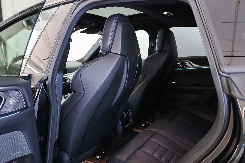 BMW i4 M50 xDrive Gran Coupé MOMS Taklucka H/K 360° HuD Läder