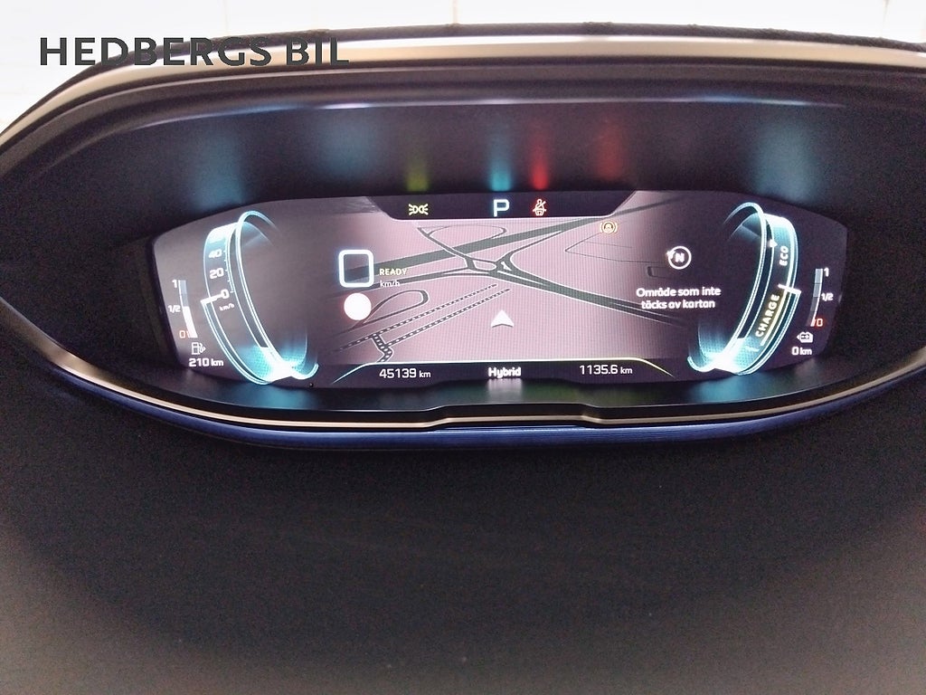 Peugeot 3008 HYBRID4 300 EAT GT  thumbnail
