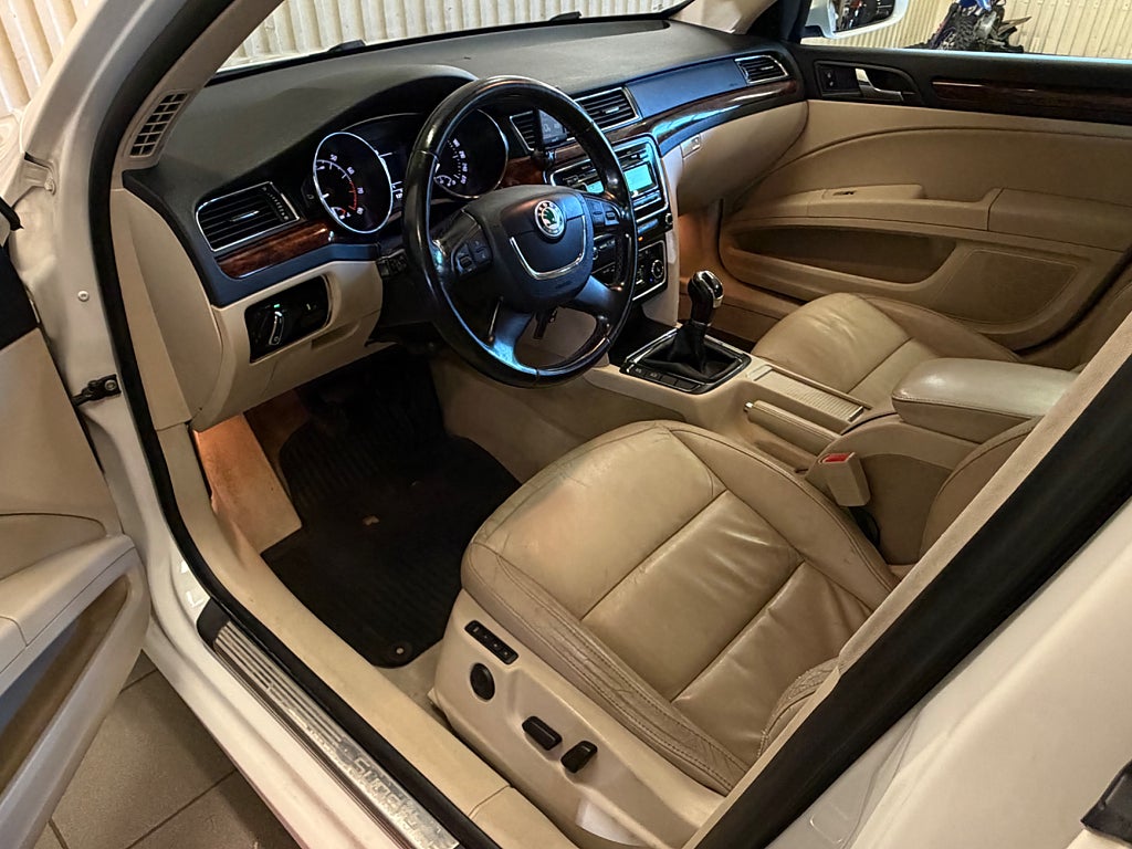 Skoda Superb Kombi 1.8 TSI 4x4 Elegance Euro 5