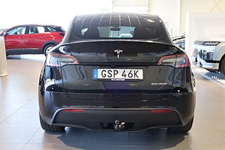 SUV Tesla Model Y 5 av 16