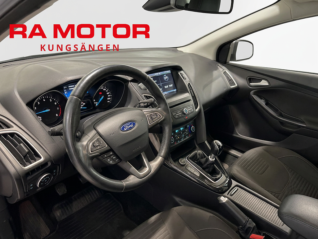 Ford Focus 1.0 125hk EcoBoost | Titanium | B-kamera | K-rem bytt | 2016