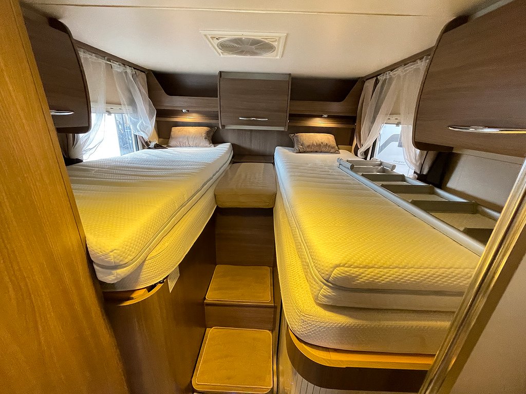 Chausson Welcome 99 / Taksäng / Solcell / Ugn / Kamera / DB - Chausson