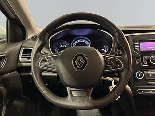 Renault Mégane 1.5 dCi Farthållare ISOFIX MOMS S&V-däck