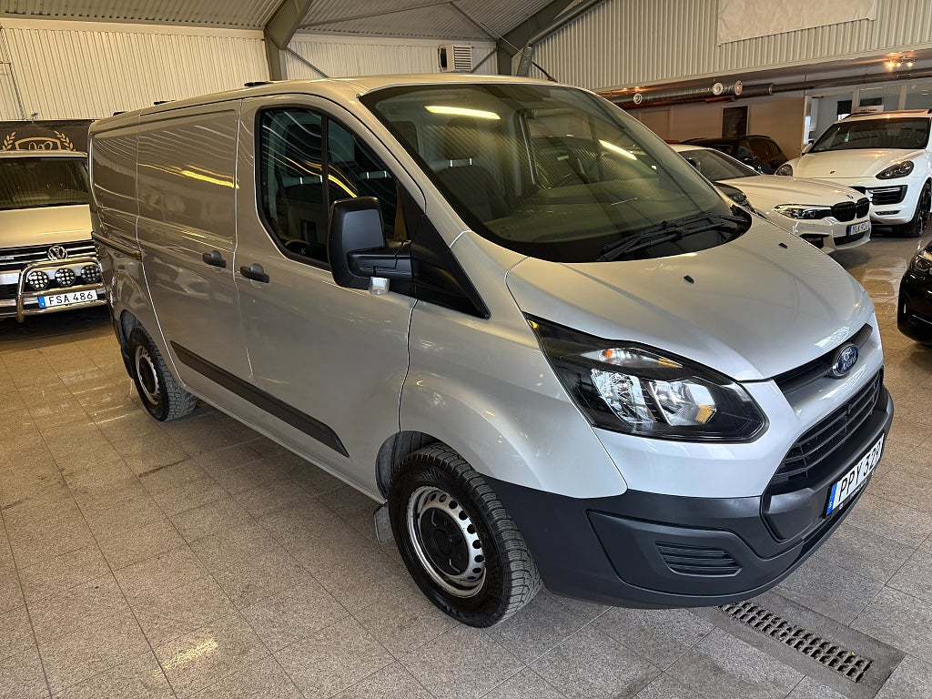 Ford transit Custom 270 2.2 TDCi 1 ägare Ny servad Moms 
