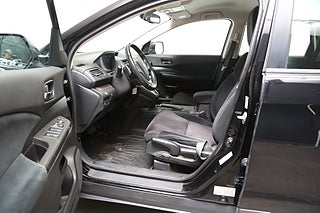 SUV Honda CR-V 8 av 27