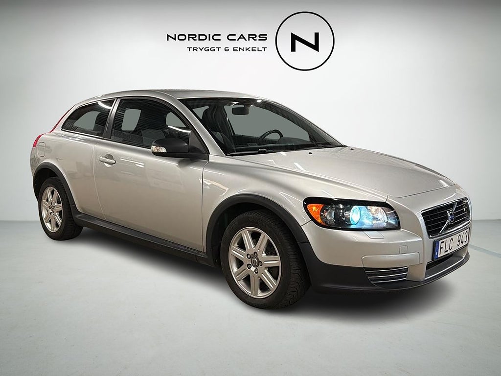 Volvo C30 2.0 D Kinetic 136 HK Cruise Nybes