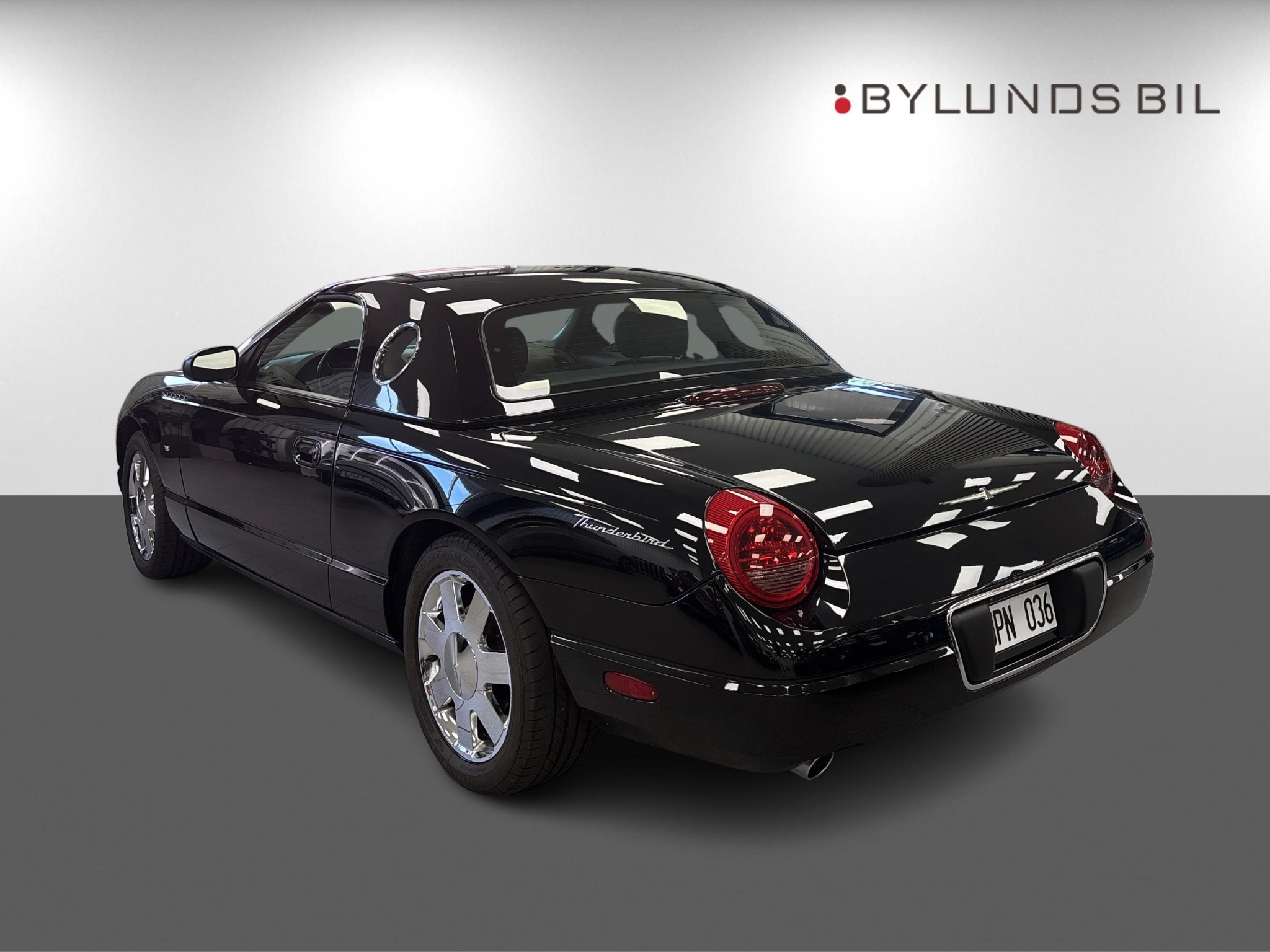 Ford Thunderbird 3.9 V8 - fin i skick 2002, photo 6/43