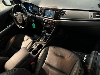 Kia Niro Hybrid Advance Plus 2 Kamera Mvärm Drag GPS SoV