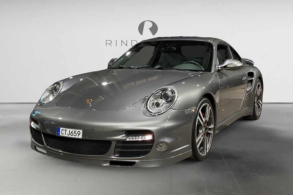 Porsche 911 Turbo 500 HK PDK AWD BOSE CHRONO 5500MIL NYSERV NYBES