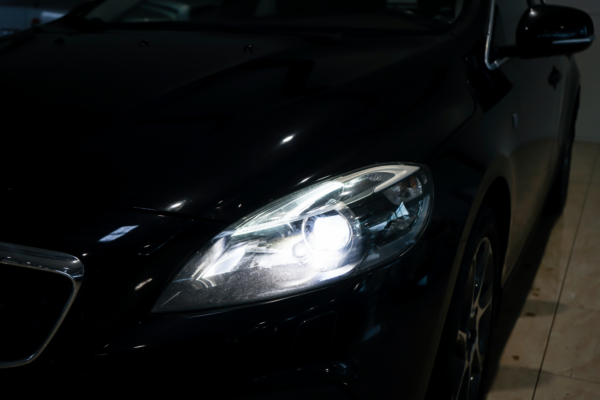 Volvo V40 Cross Country 2015, bild 4/47