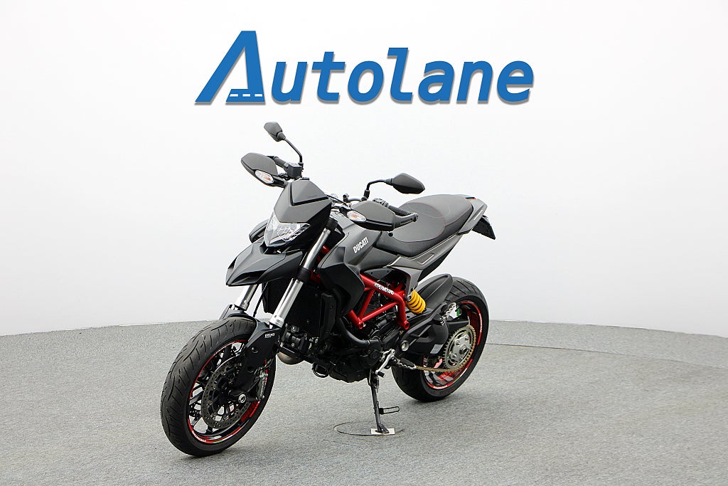 Ducati Hypermotard 821 * Termignoni Performance paket