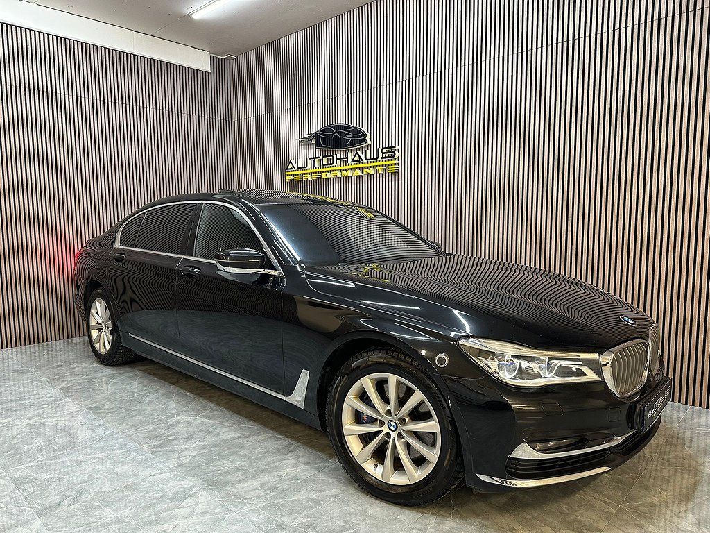 BMW 750 Ld xDrive Executive Lounge & Fullutrustad Lyxsedan!