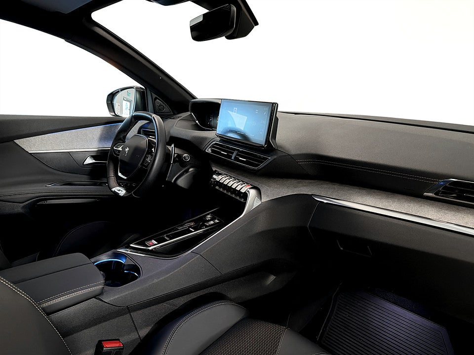 Bild på Peugeot 3008 GT 1.2 PT 130hk Aut B-KAMERA CARPLAY