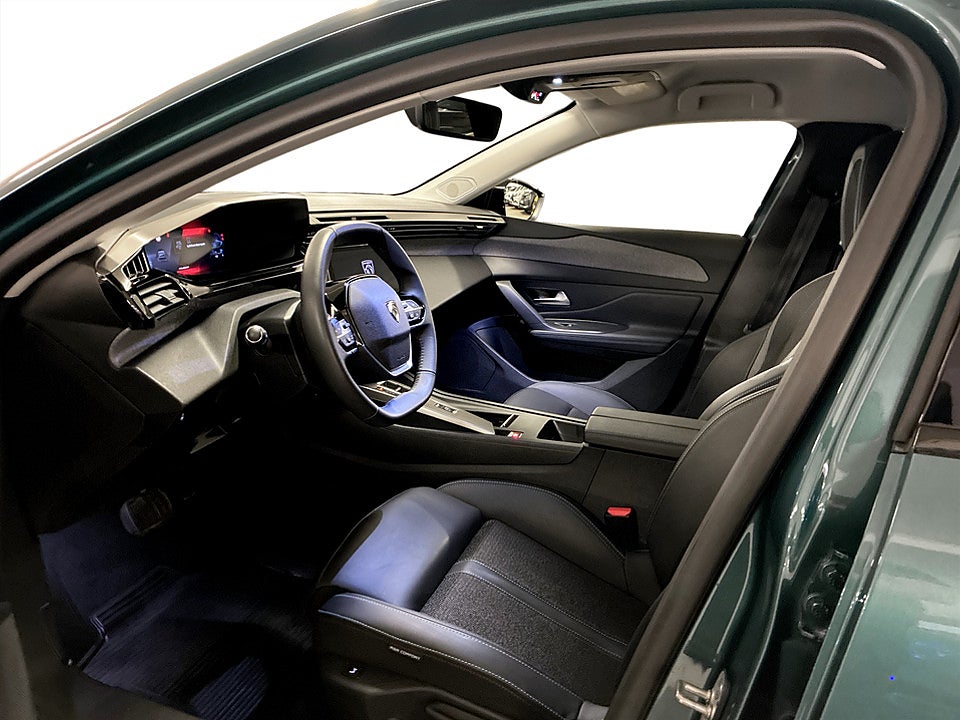 Bild på Peugeot 308 SW Allure Hybrid 145hk Aut B-KAMERA CARPLAY