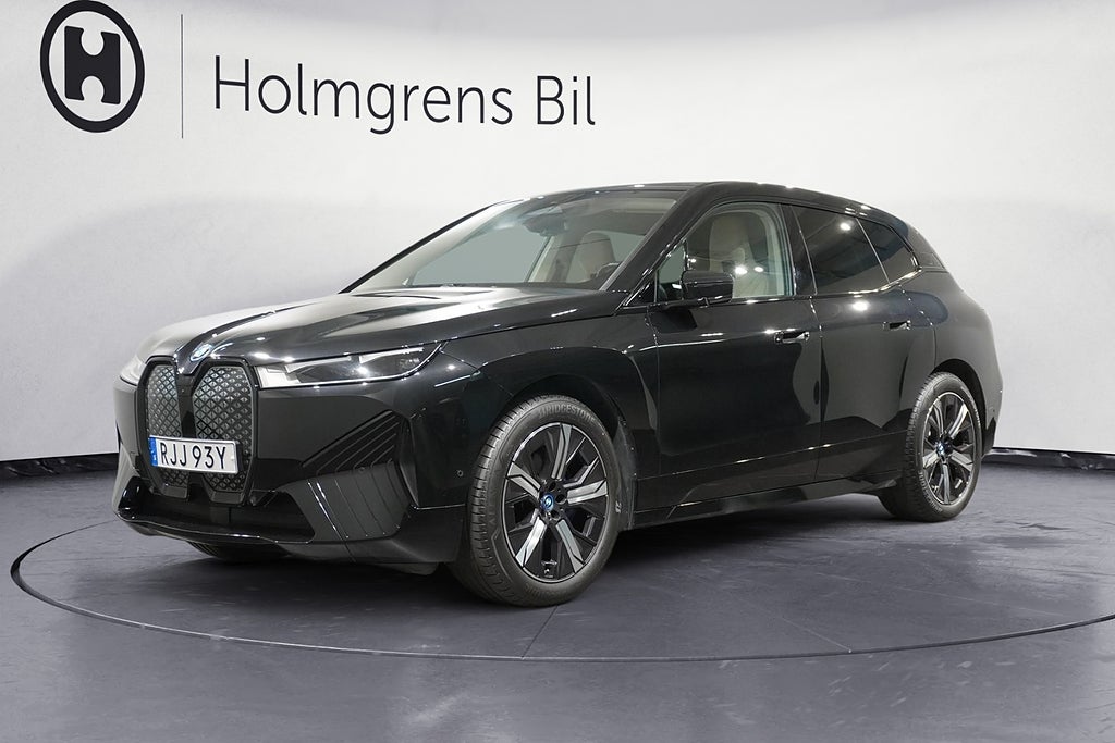 BMW iX xDrive40 3,65% ränta Sport hk PA Fartpilot Drag