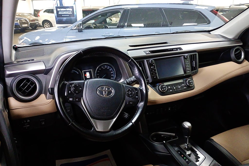 Toyota RAV4 2016 - miniatyr 7