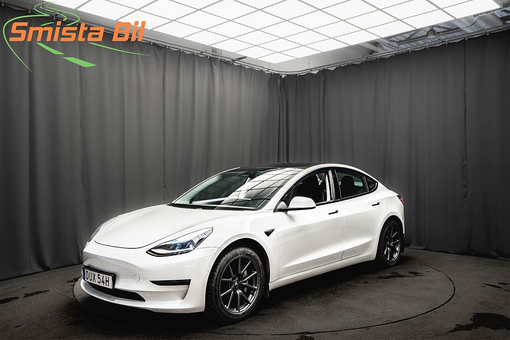 Tesla Model 3 Long Range AWD PANO LÄDER KAMERA AUTOPILOT BATTERITEST