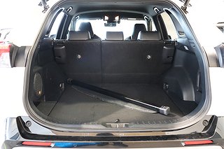 SUV Toyota RAV4 23 av 25