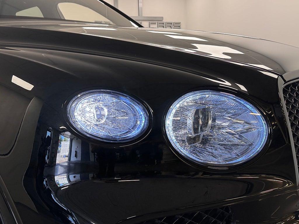 Bentley Bentayga V8 S 550HK Mulliner Naim Pano Leasebar bild 20